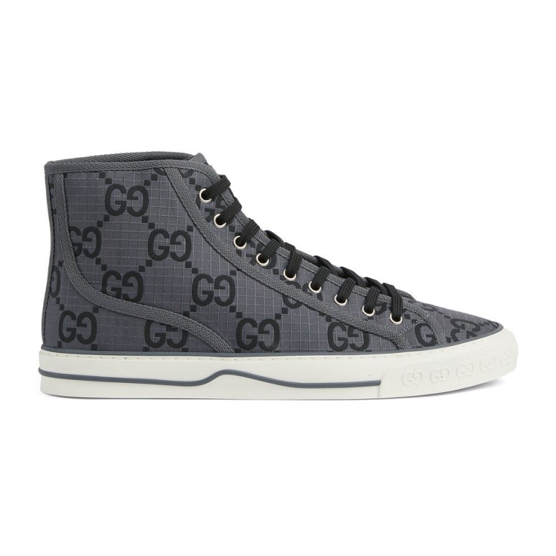 G*u*i boots